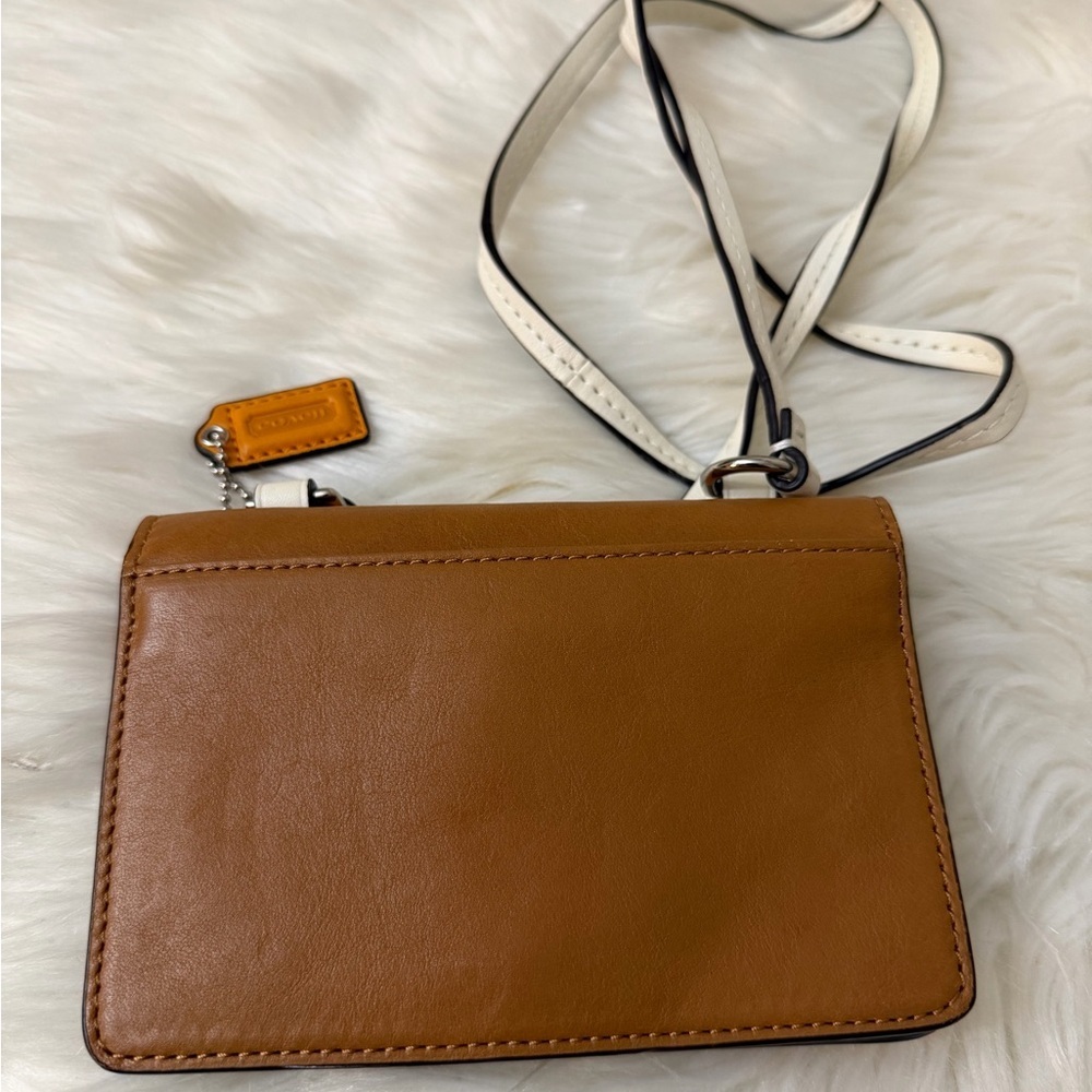 Coach Yellow and Brown Leather Crossbody Bag - Picture 2 of 9